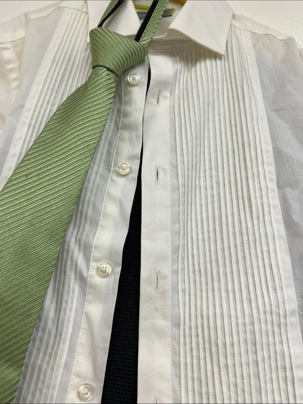 C2 by Calibrate Charcoal Blazer Pant Suit Set w/ Shirt and Green Tie Kids Boy 8